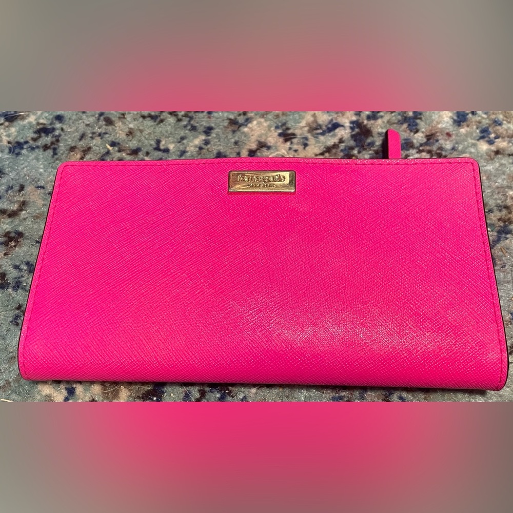 NWOT lovely Kate Spade ♠️ wallet